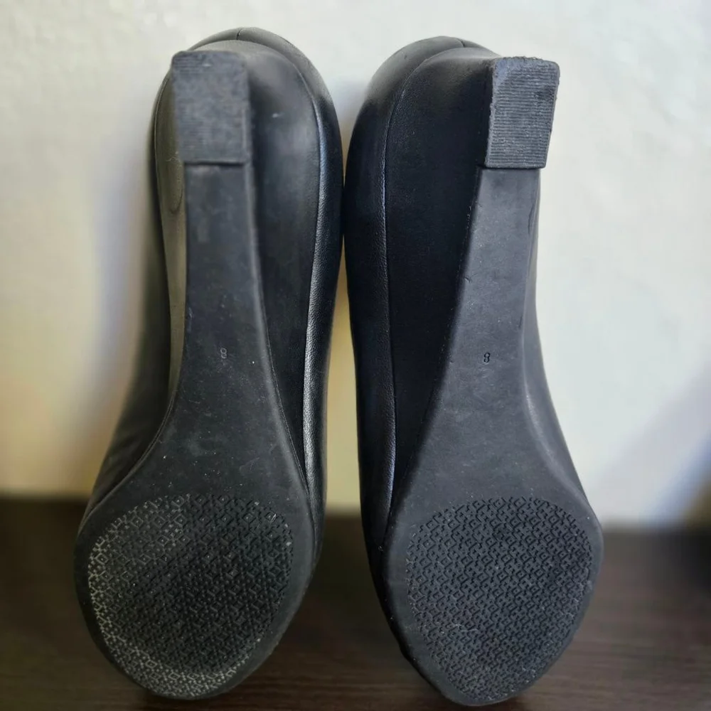 Tory Burch Black Wedge EVERLY 35MM CAP TOE perfectly black 8